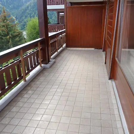 Les Sources Et Les Eaux Vives Apartment Leytron